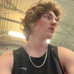 Meet your Posher, Andrew